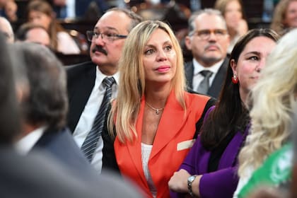 La senadora María de los Ángeles Sacnun