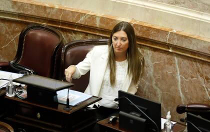 La senadora María Eugenia Catalfamo