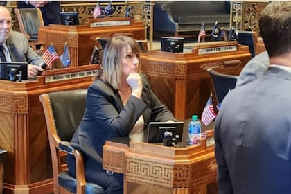 La senadora Valarie Hodges es la autora y principal impulsora del proyecto