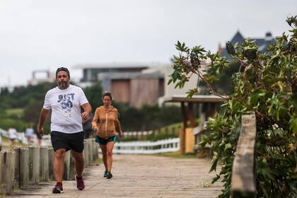La senda que une La Barra con Manantiales es una de las que más corredores recibe esta temporada