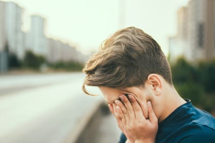 La sensación de debilidad es una de las cinco señales que indican que no estás comiendo suficiente proteína