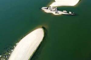 Una sequía extrema en el río Danubio sacó a la luz barcos de la Segunda Guerra Mundial y restos de un mamut