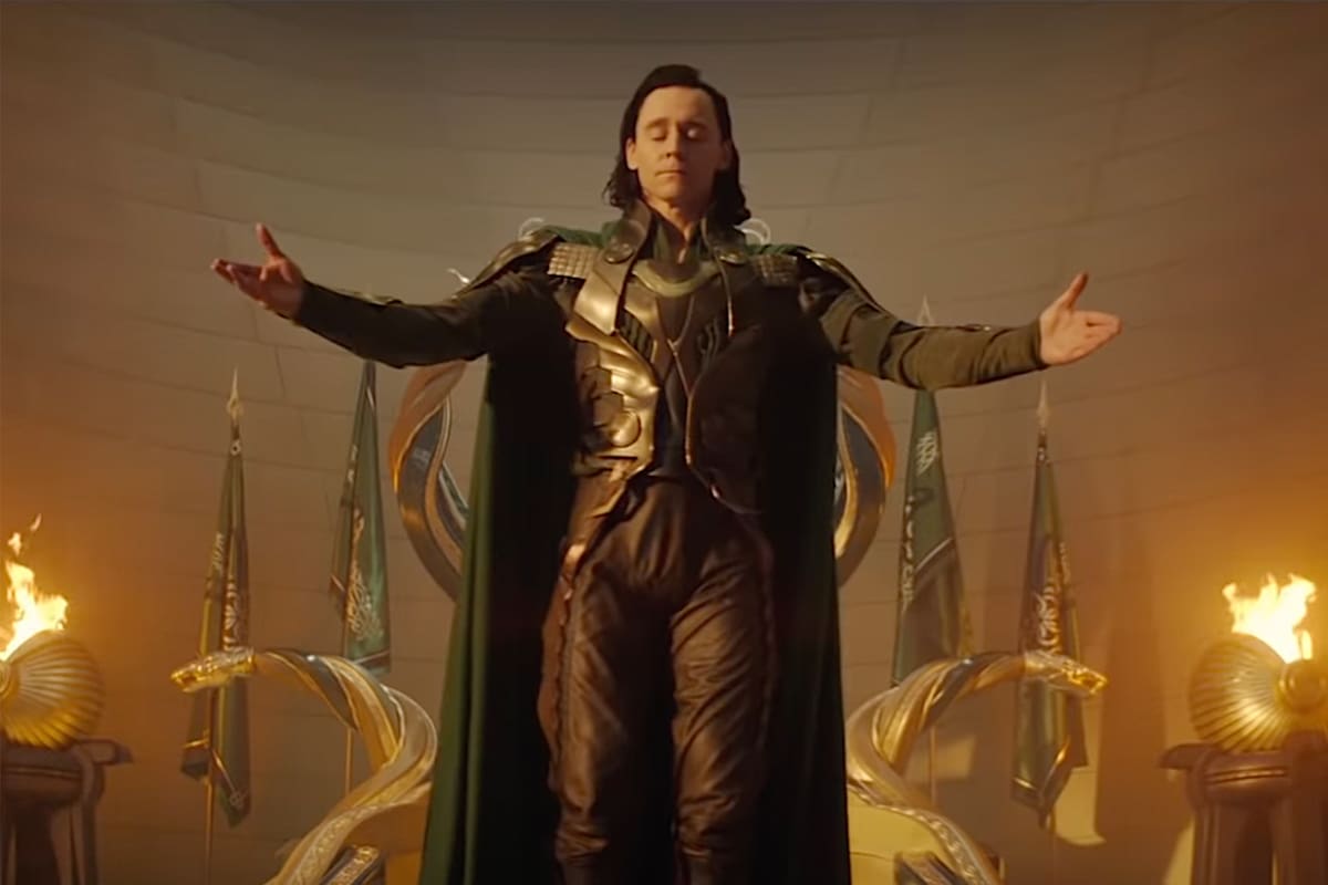 La serie de Disney+, Loki, protagonizada por Tom Hiddleston, dominó el ranking de esta semana