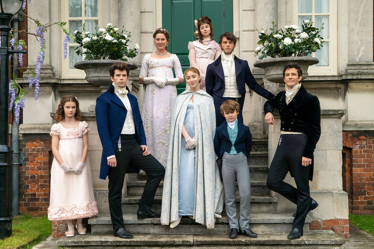 La serie de los Bridgerton en Netflix impulsó la venta de las novelas protagonizada por un aristocrático clan
