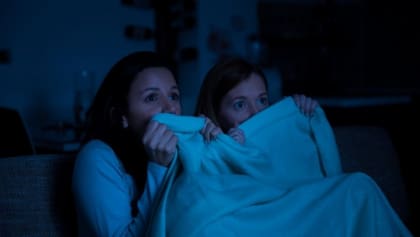 La serie de terror que no te dejará levantarte del sillón
