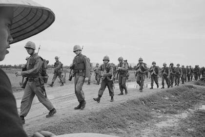 La serie documental de Ken Burns y Lynn Novick muestra el conflicto bélico desde multiples perspectivas