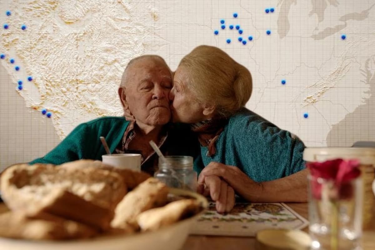 La serie documental "Vivir 100 años" de Netflix está disponible en el catálogo y cuenta con cuatro episodios de 40 minutos en promedio