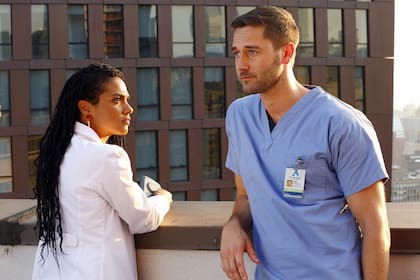 La serie New Amsterdam muestra la importancia de la motivación de los equipos de trabajo para poder lograr resultados