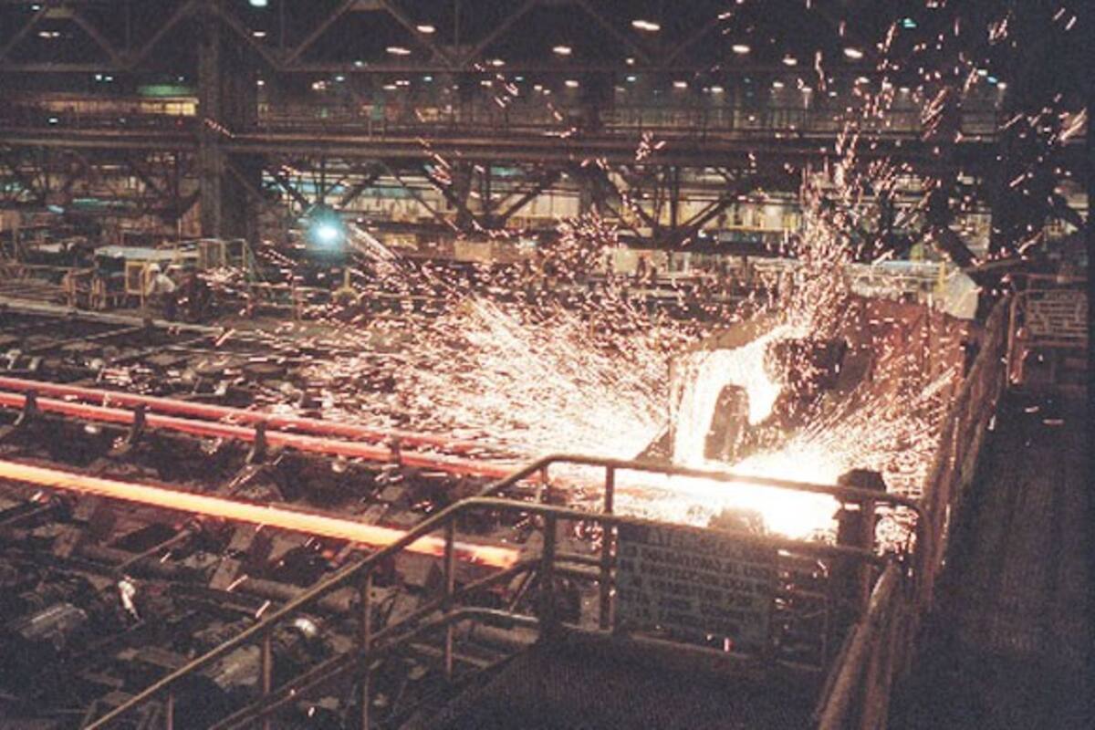 La siderurgia, uno de los sectores acostumbrados a las restricciones energéticas