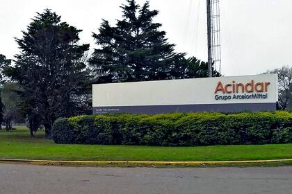 La siderúrgica Acindar frenó al 85% de su planta en Santa Fe y suspendió a más de 200 trabajadores por una semana - Image 2
