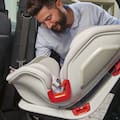 Expertos revelan cuál es el lugar más seguro del auto para que viajen los niños