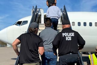 La opción que da el Uscis y toman venezolanos con parole detenidos por el ICE