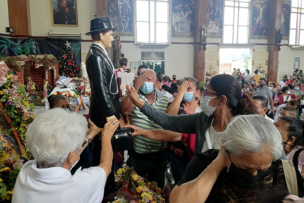 La sociedad general en Venezuela celebró el anuncio sobre la canonización de José Gregorio Hernández