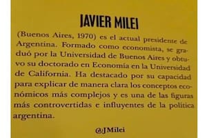 La solapa de la edición española de "El camino del libertario" contiene errores significativos