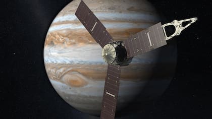La sonda Juno trabaja impulsada por energía solar