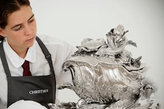 Venderán en Londres la célebre sopera Luis XV y otras joyas de la colección de platería