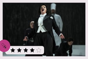 La soprano Ricarda Merbeth, de muy buena actuación y con destacadas intervenciones durante toda la puesta