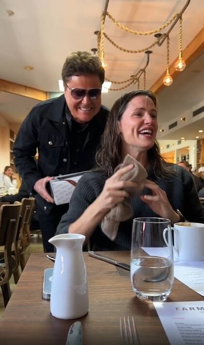 La sorpresa que le hizo Donny Osmond a Jennifer Garner para su cumpleaños (Foto: Captura de video)