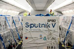 La Sputnik V demostró -según un estudio en Rusia con datos de 3,8 millones de ciudadanos vacunados- 97,6% de eficacia