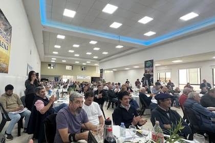 La subasta se realizó desde el Sport Club Magdalena