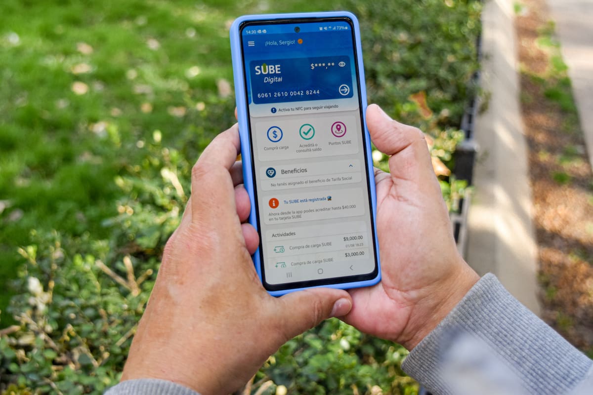 La SUBE digital permite a los usuarios prescindir del plástico y pagar viajes en colectivo con el celular