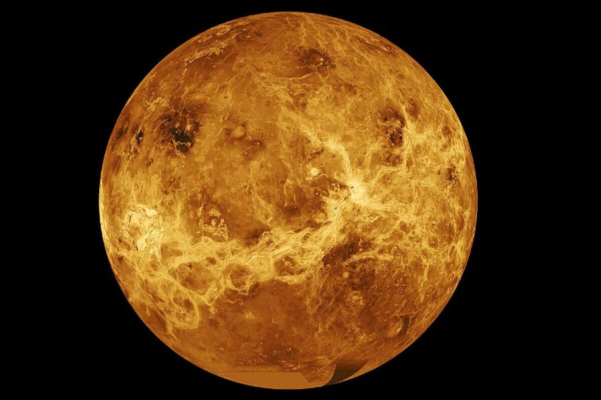 La superficie de Venus es tan caliente que derretiría el plomo