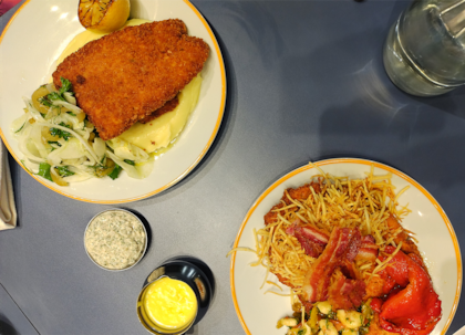 La suprema Maryland, con panceta y papas pay, y la pesca del día, donde muy buenas opciones