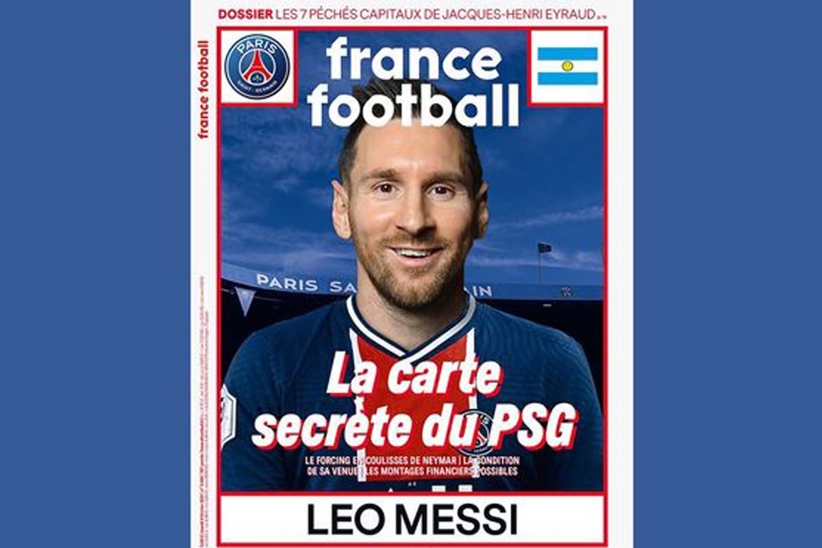 La tapa de la Revista France Football en la que se lo ve a Lionel Messi con la camiseta de PSG
