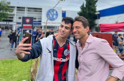 La tarde lluviosa del 17 de diciembre de 2023, cuando la gente depositó plena confianza en impulsar a San Lorenzo.