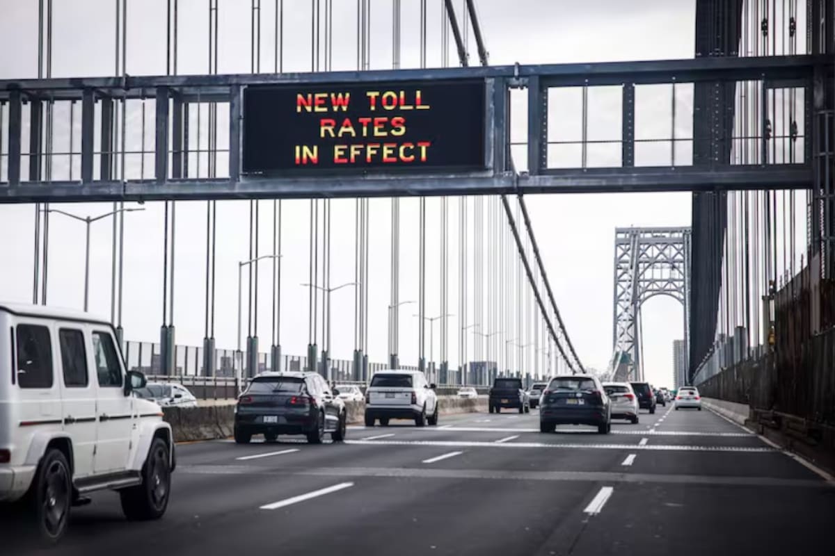 La tarifa de congestión, que se aplica a los vehículos que ingresan a la zona central de Manhattan, promete recaudar $15.000 millones de dólares