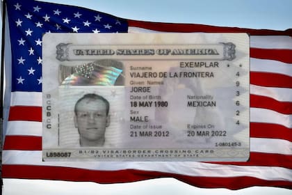 La Tarjeta de Cruce Fronterizo permite a ciudadanos mexicanos ingresar a Estados Unidos sin visa tradicional