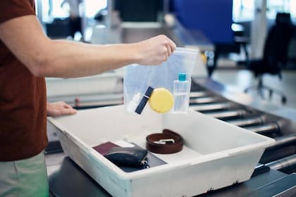 La tasa subasta los artículos que fueron confiscados o extraviados a través de la página de GovDeals (Archivo)