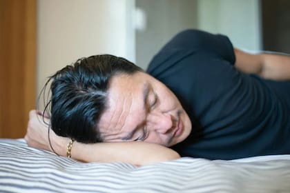 La técnica se llama nemuri, y consiste en dormir pequeñas siestas (Foto Pexels)