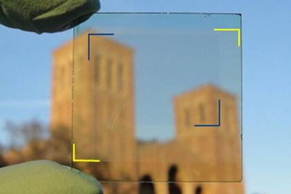 La tecnología de este panel solar permite hacerlo translúcido