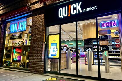 La tecnología llega a las góndolas.
supermercados Quick (un super sin cajeros)