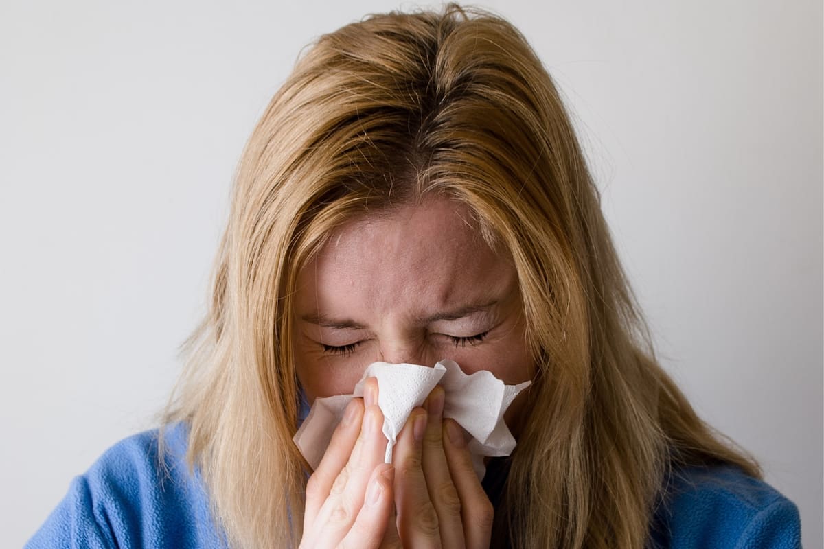La tendencia hacia remedios naturales para tratar problemas de salud habituales crece, especialmente para condiciones que afectan a numerosas personas durante todo el año