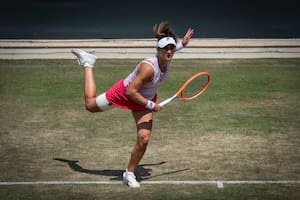 La tenista argentina Nadia Podoroska avanzó a los cuartos de final del WTA 250 de Bad Homburg, sobre césped, al vencer a la rumana Patricia Tig.