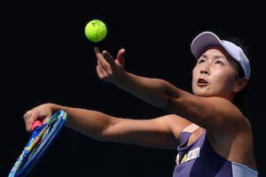 Una denuncia por agresión sexual que no se resolvió y muchas dudas: por qué vuelve el tenis femenino a China