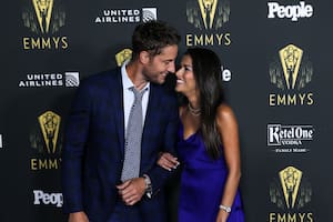 Amores, escándalos y boda secreta para el galán de This Is Us