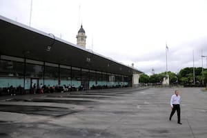 La terminal de Rosario sin movimiento producto del paro de micros