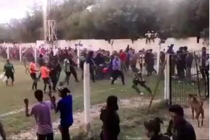 La terna arbitral que fue agredida en Tinogasta