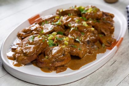 La ternera al Strogonoff es un plato de más de 200 años que conquistó a la elite rusa y se volvió popular en toda Europa