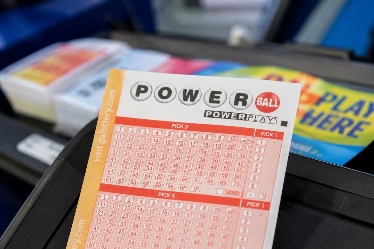 La tienda Hy-Vee Fast & Fresh de Quincy, Illinois, vendió el boleto ganador del jackpot de Powerball de más de US$1000 millones
