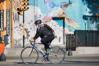 La tierra del sol y del buen vino busca hacer un click en movilidad urbana, aprovechando el cambio de hábito con la cuarentena. El uso de la bicicleta empieza a consolidarse, al tiempo que se esperan avances en la construcción de ciclovías.