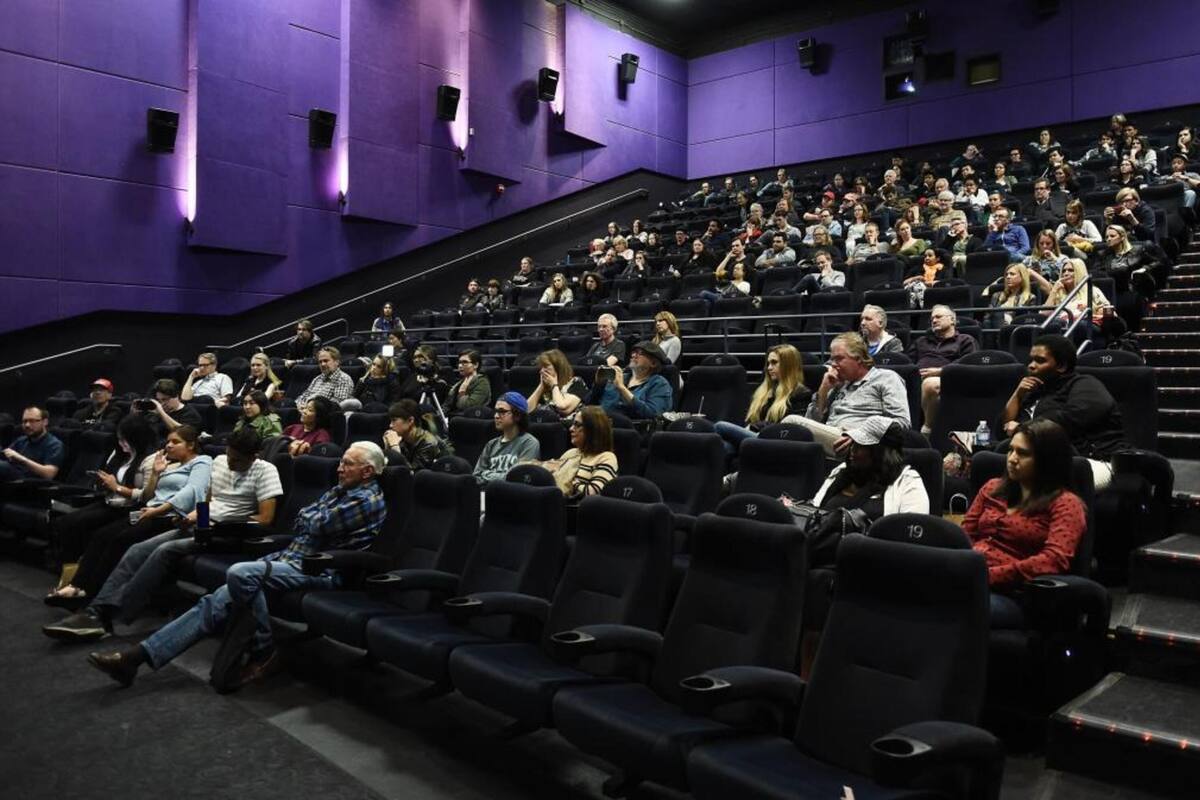 La tiktoker hace una aclaración: “Obviamente si estás en proceso de querer aprender inglés te recomiendo que veas la película en el mismo idioma"