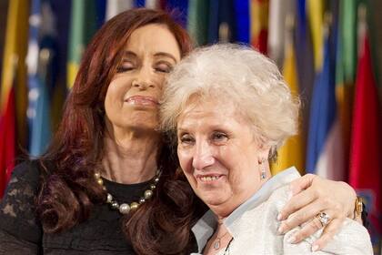 La titular de Abuelas de Plaza de Mayo repasó el vínculo con el anterior gobierno en la señal LN+