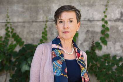 La titular de Transparencia Internacional expresa su preocupación por las irregularidades en el financiamiento de las campañas electorales