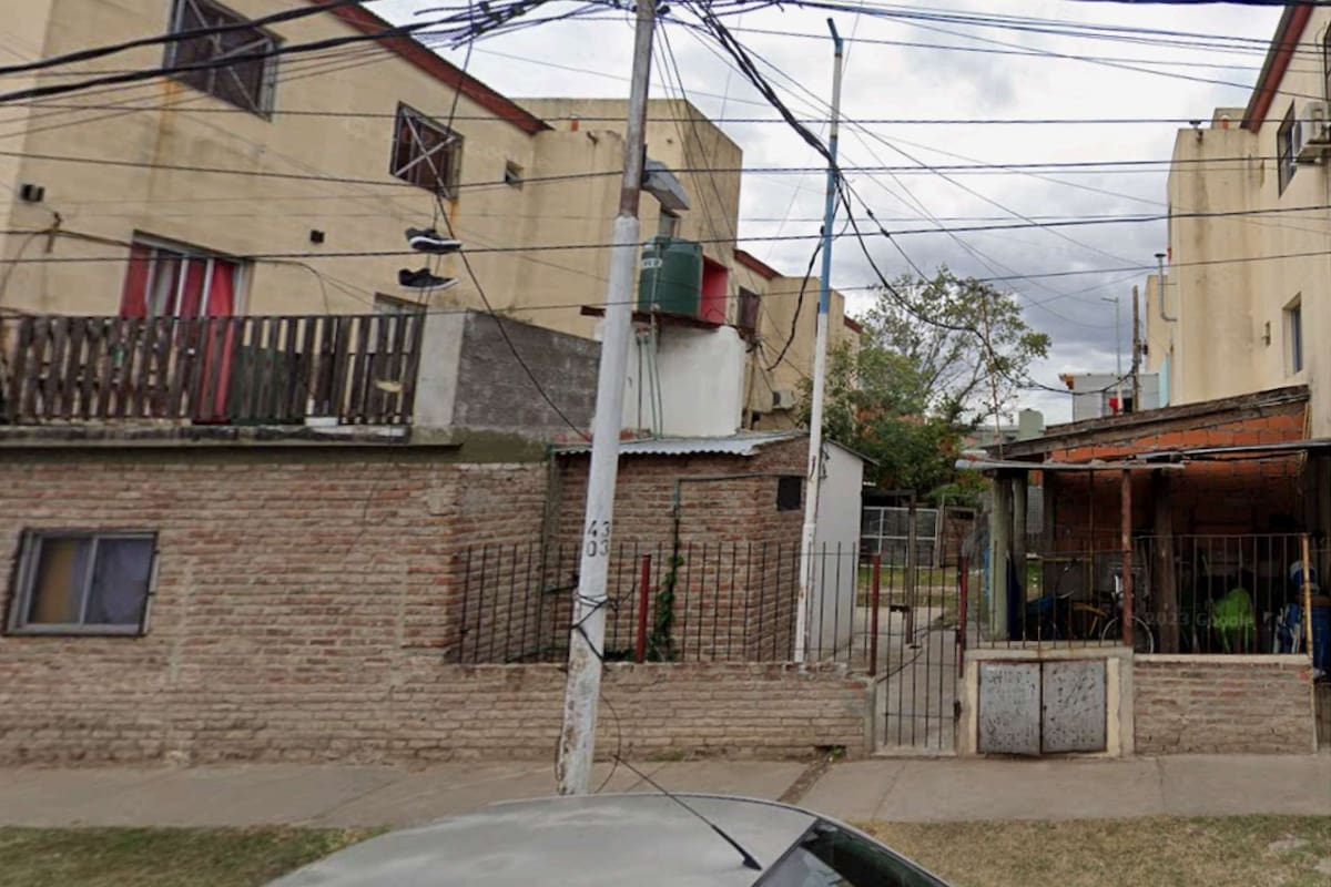 La toma de la rehén ocurrió en una residencia de la calle Pringles 4300, en Caseros