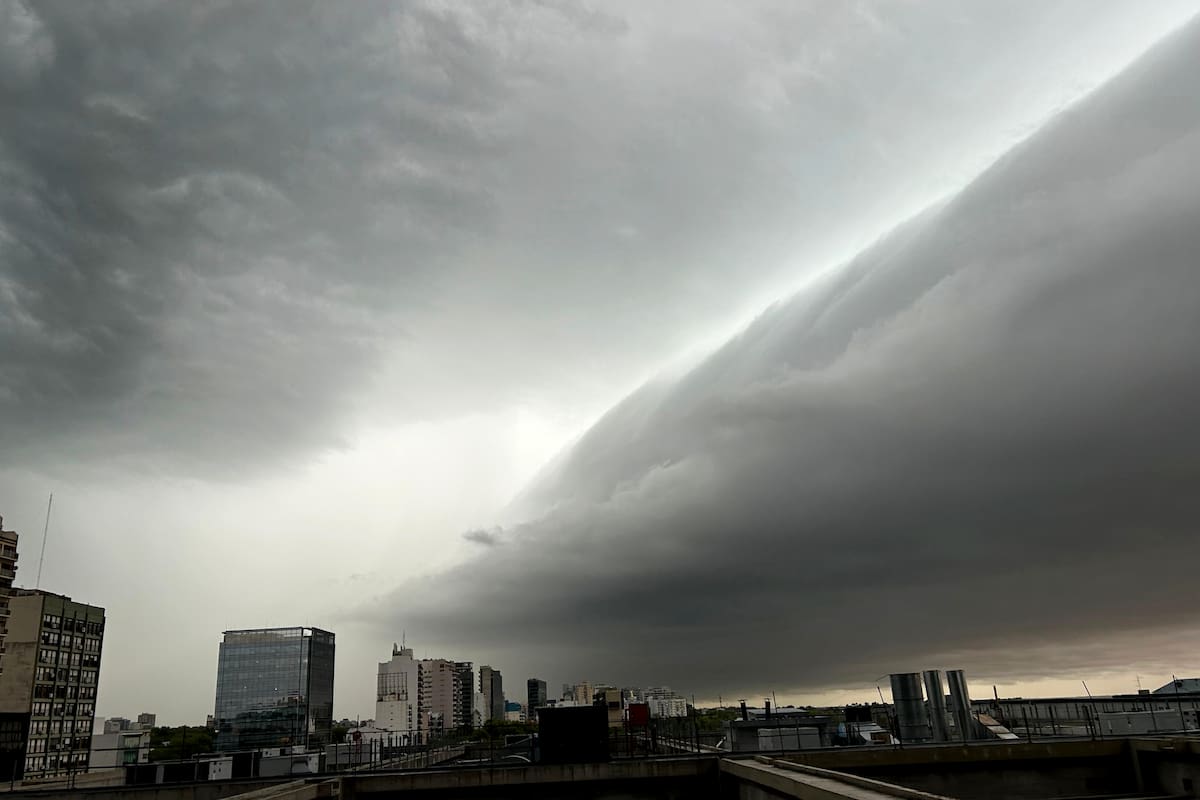 La tormenta comenzó durante la madrugada en Buenos Aires.