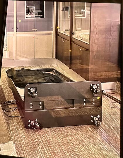 La tormenta provocó la caída de los muebles del crucero